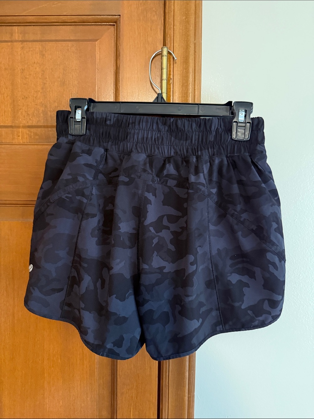Lululemon Track That Short 5"
Incognito Camo Multi Grey - Picture 3 of 4